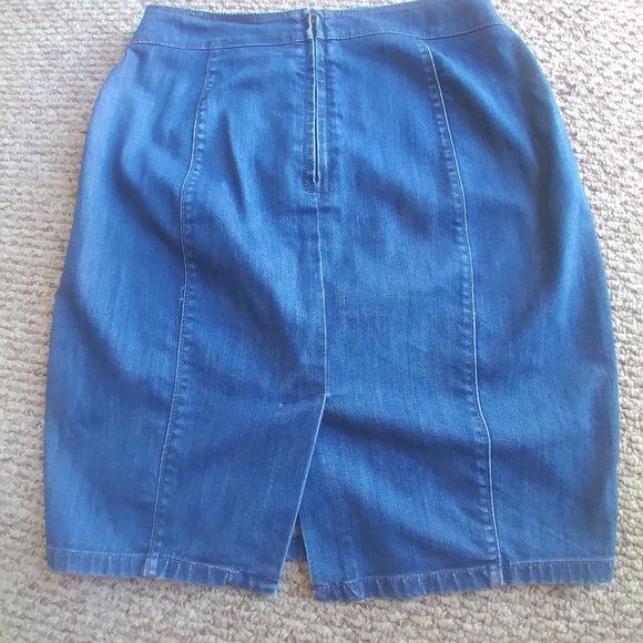Ann Taylor jeans Skirt size 10 - Picture 3 of 6